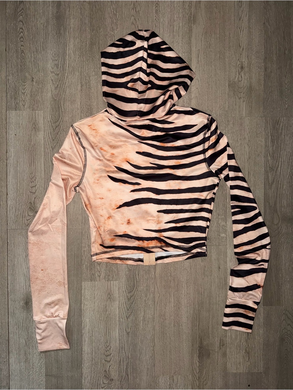 Black Zebra-Stripe Cropped Hoodie and pants